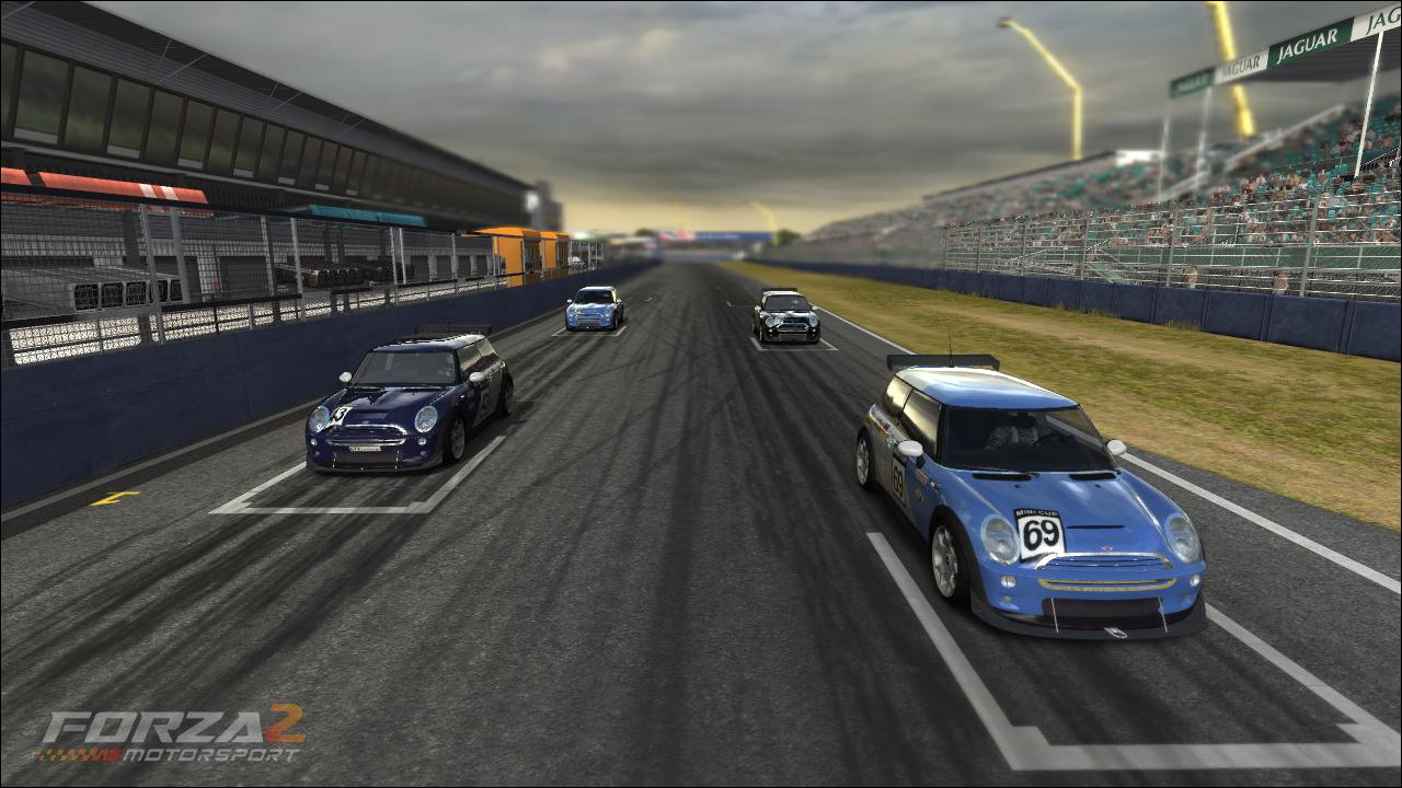 mini-silverstone-01.jpg