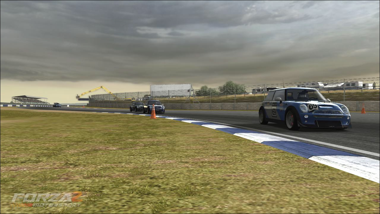 mini-silverstone-03.jpg
